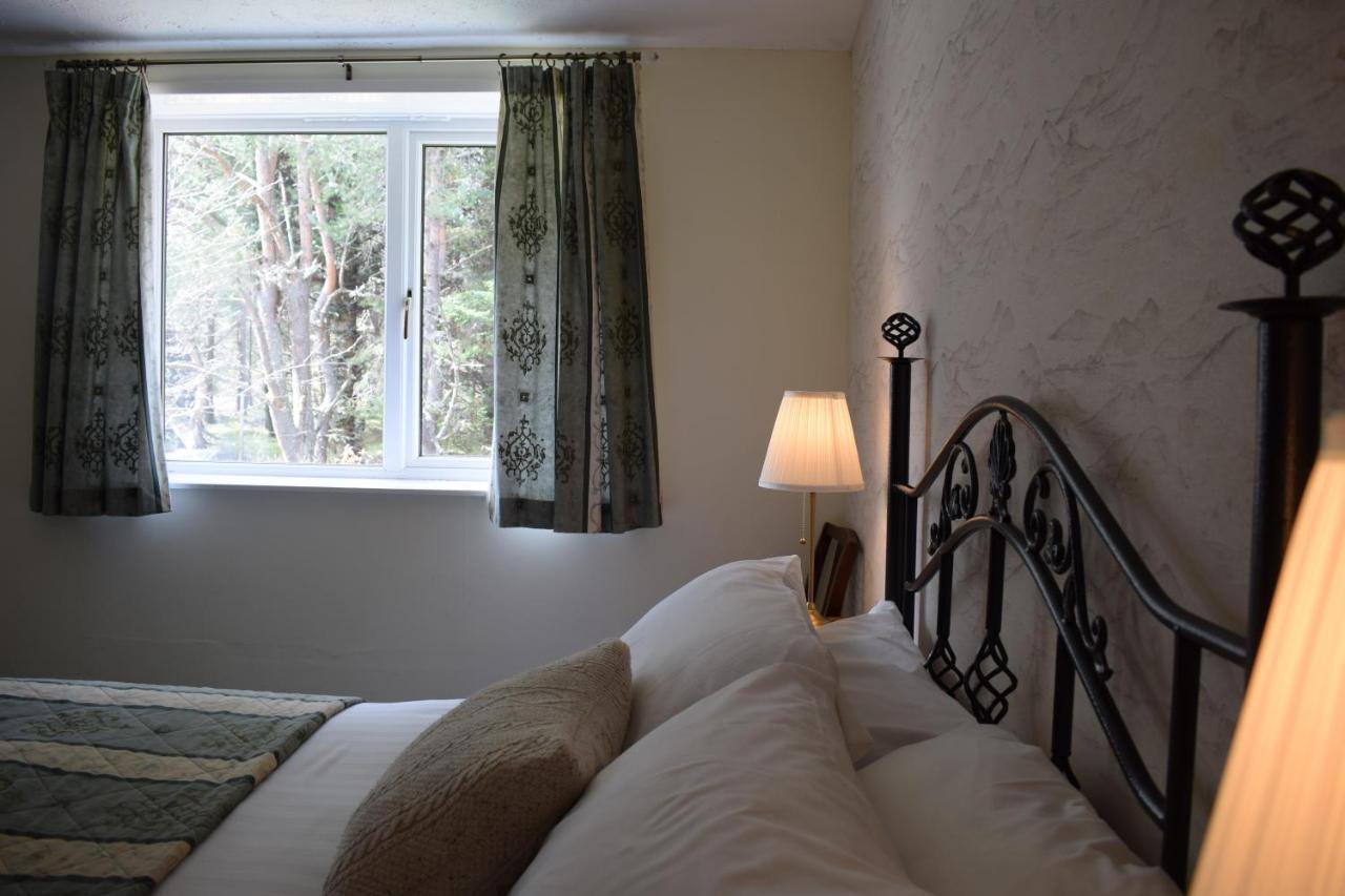 Glenan Lodge Self Catering Tomatin Ngoại thất bức ảnh